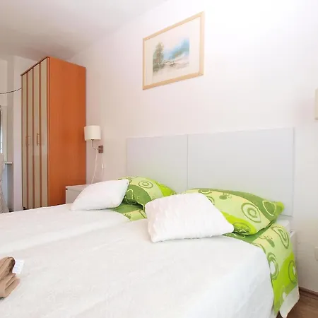Fuer 5 Personen Ca 65 Qm In Pula, Istrien Istrische Riviera Apartment *