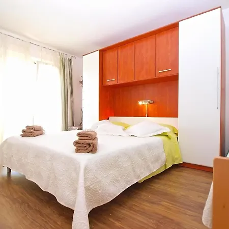 Fuer 5 Personen Ca 65 Qm In Pula, Istrien Istrische Riviera Apartment