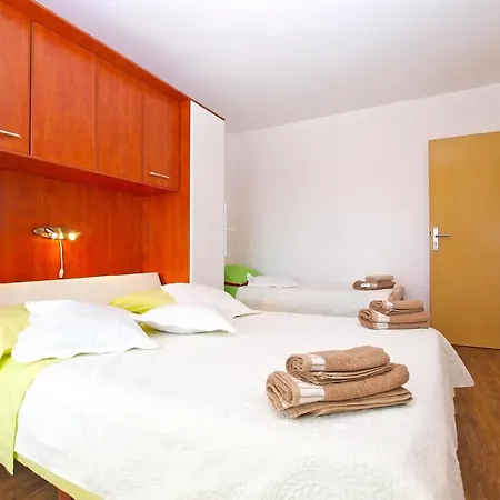 Fuer 5 Personen Ca 65 Qm In Pula, Istrien Istrische Riviera Apartment *